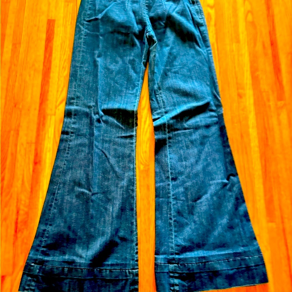 BUFFALO by David Bitton Wilma stretch mid rise wide leg,dark blue wash. Size 28